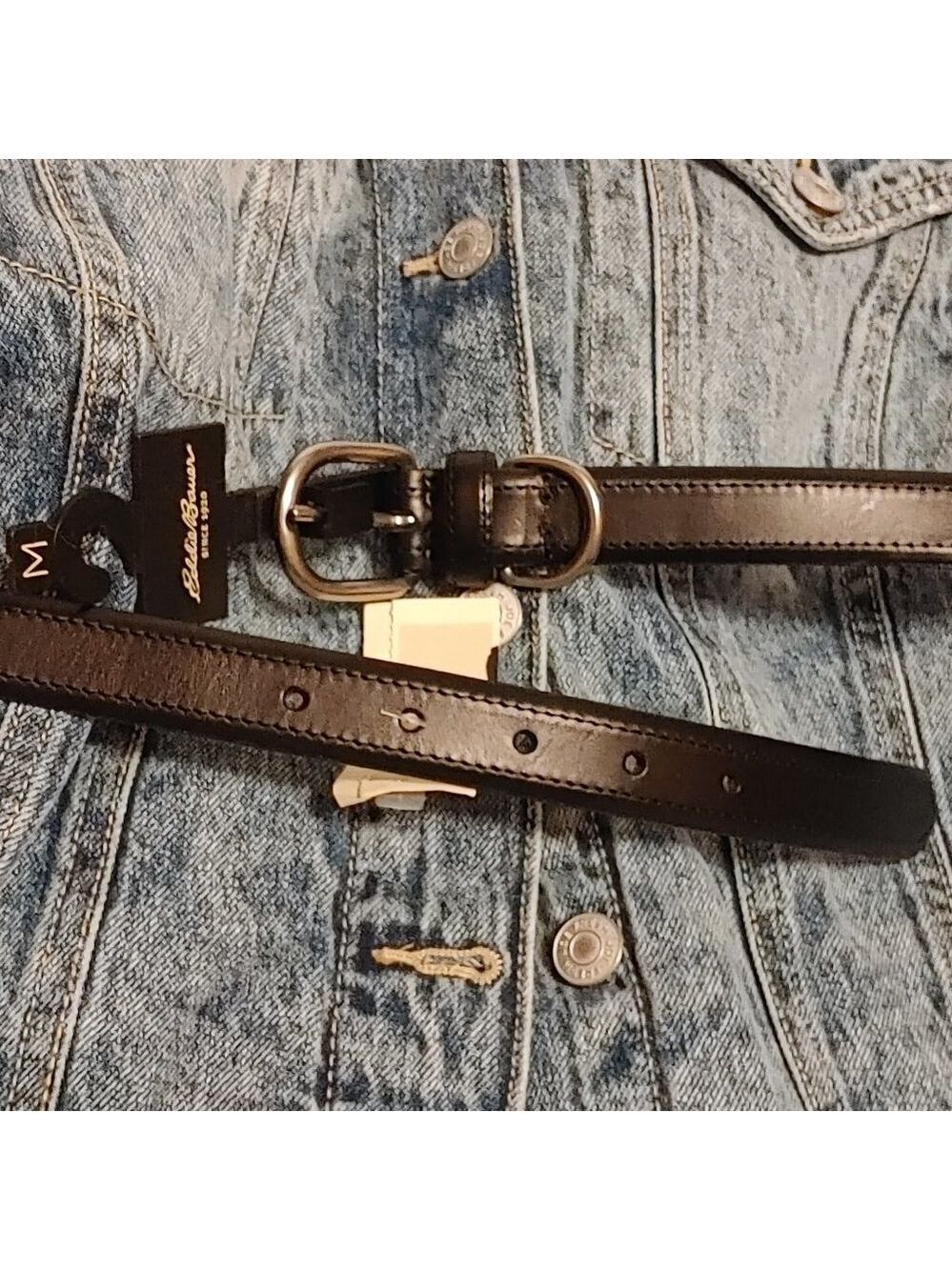 ATTRACTIVE EDDIE BAUER Black Leather Skinny Belt Women's Size Medium BNWT